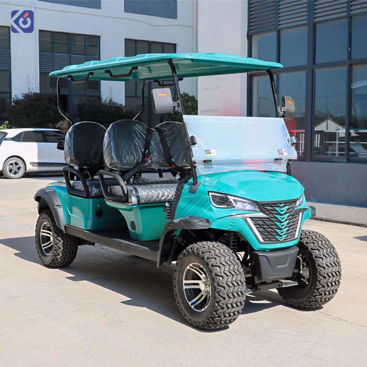 Custom 4-Seater Electric Golf Cart for Golf Courses, Resorts & Commercial Use - Image 2